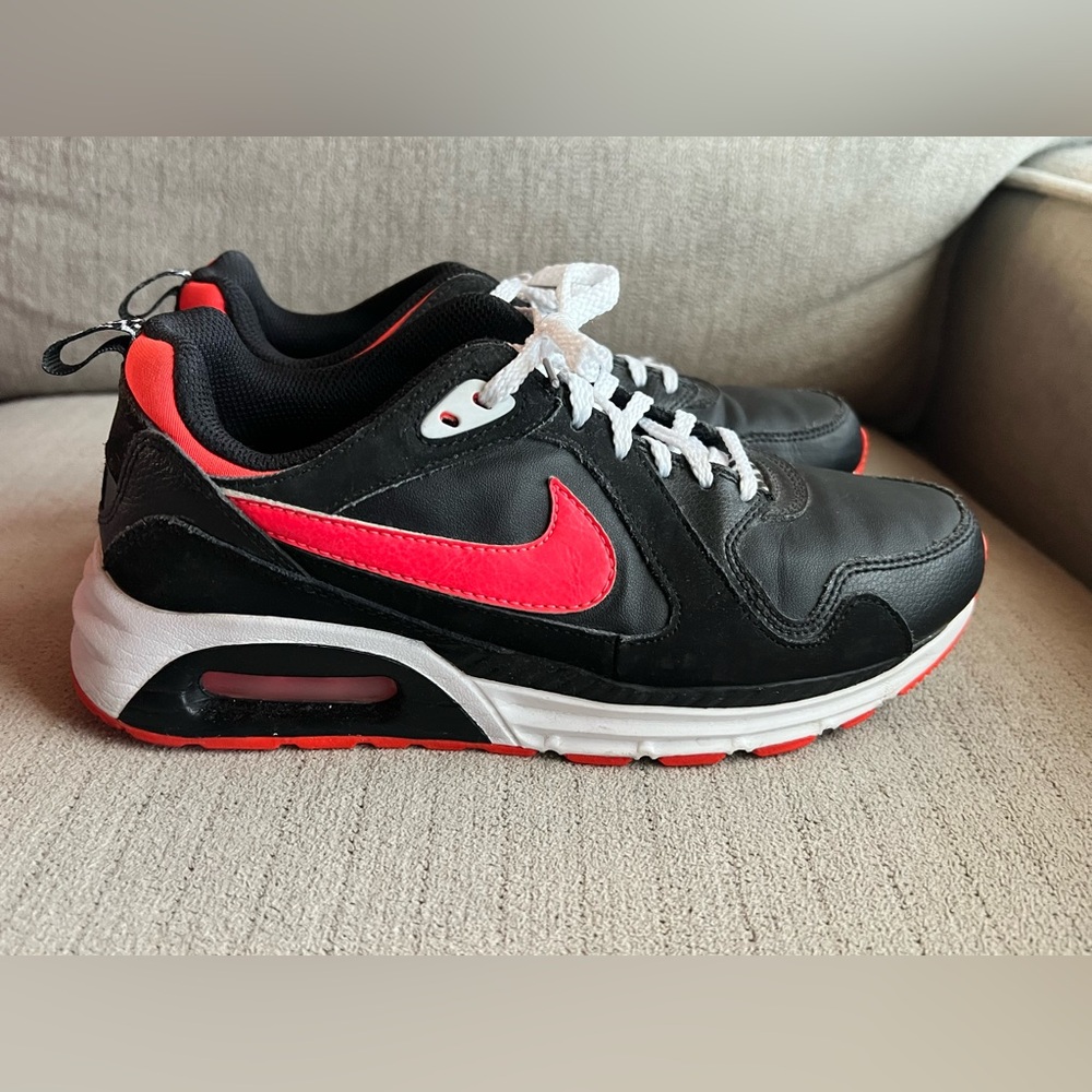 Nike air max trax gs Women’s 7 / Size 5.5Y
